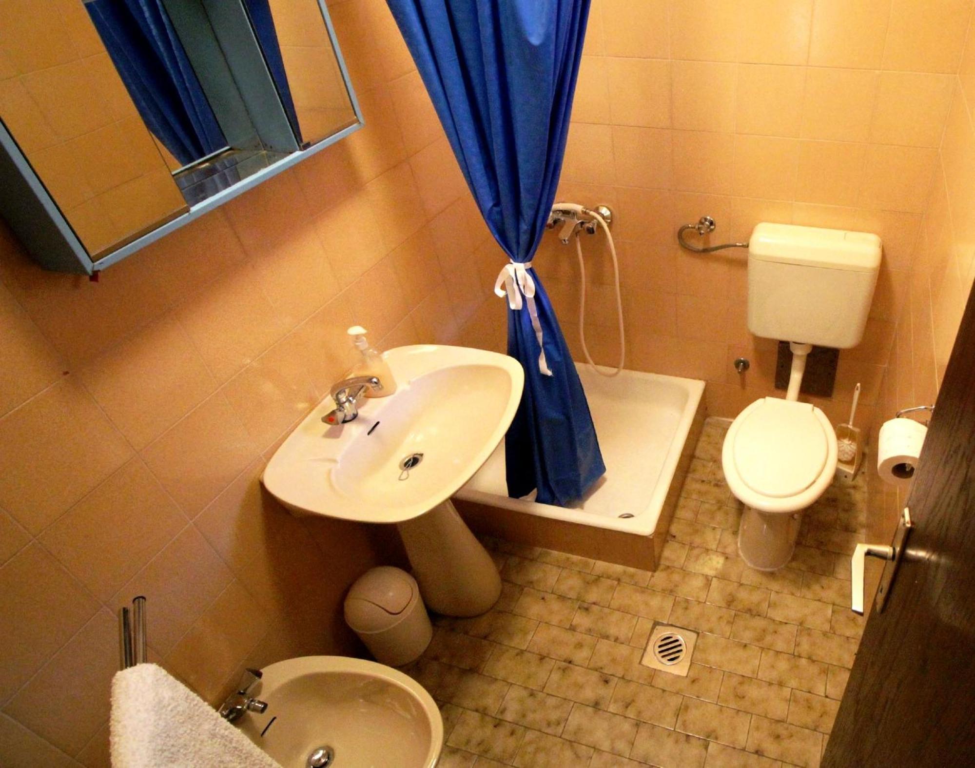 Apartments Ivka Omis Room photo